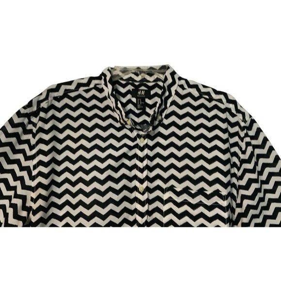 H&M Shirts Hm Button Down Up Shirt Mens Size Xl Black White Geo